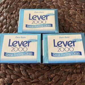 Vintage Lever 2000 Pure Rain Soap Bars 3 Pack – Great Feeling Clean RARE Disc.